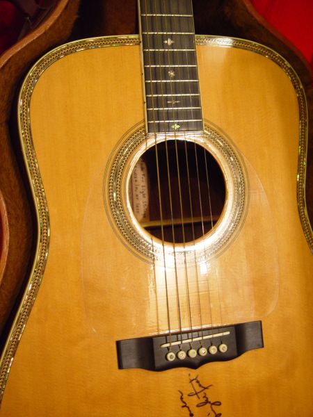 McGlincy 027 600x600