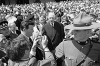 Click image for larger version

Name:	General_Charles_de_Gaulle_at_Expo_67_.jpg
Views:	363
Size:	71.0 KB
ID:	4420
